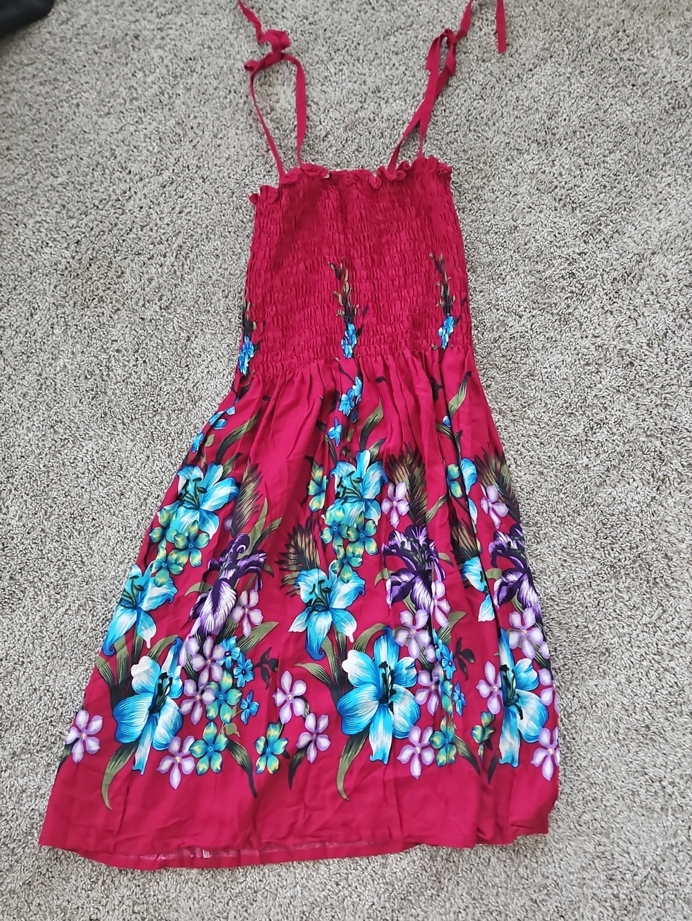 NWT Hawaiian  Floral Smocked Sundress